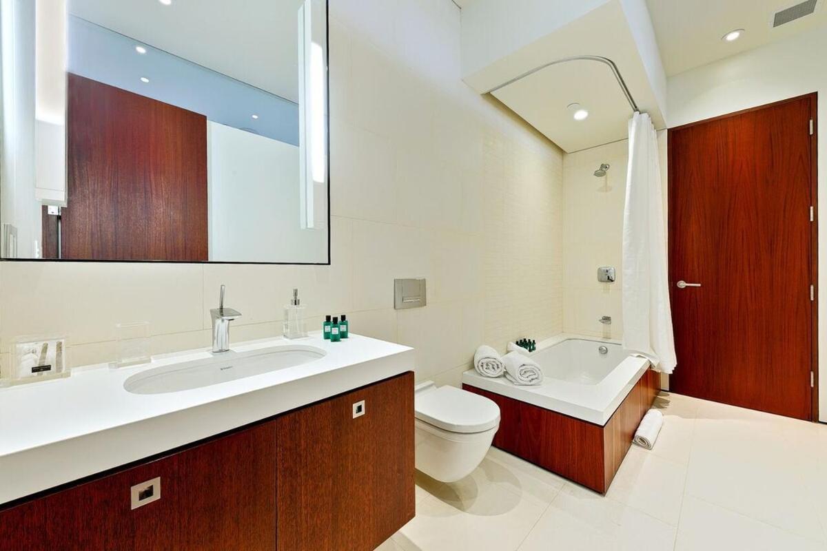 Modern With Unmatched Skyline Views Los Angeles