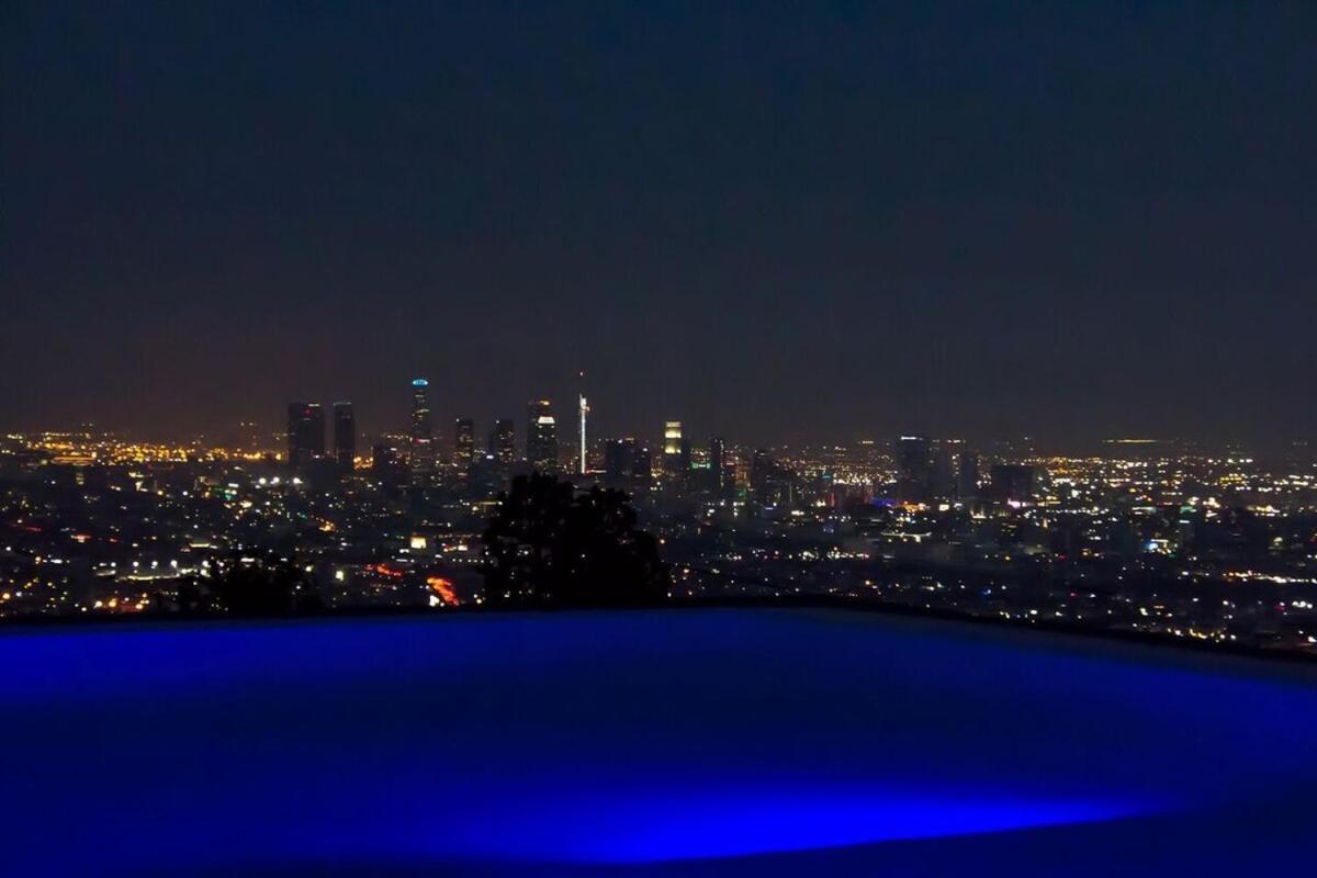Hébergement de vacances Modern With Unmatched Skyline Views Los Angeles